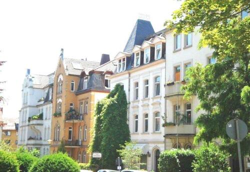 Foto - KS, Vord. Westen, 5 ZKB, ca. 140 qm, I.OG, NM 1.490 €, ab 01.08.