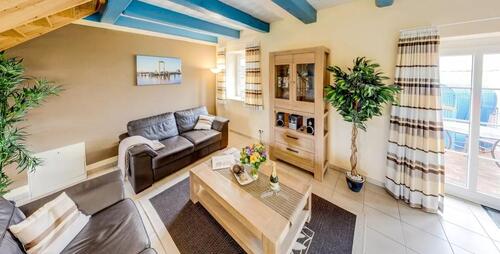 Foto - 5‑Sterne Ferienwohnung Rungholtturm Kastanienhof Pellworm