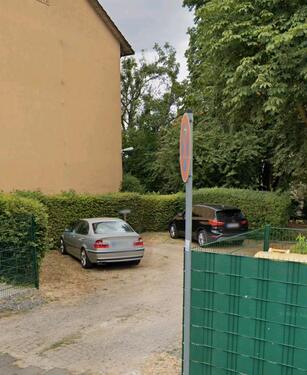 Foto - Parkplätze in der Nähe des Bahnhofs