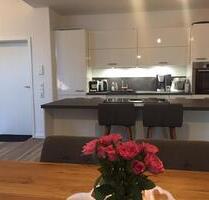 Moderne 3,5 Zimmer-Wohnung mit Dachterrasse - Erfde