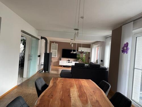 Foto - Wohnung, ca 150qm , 3 Schlafz. , Balkon, Gartennutzung mit Ter.