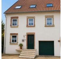 Charmantes kernsaniertes Bauernhaus mit Fernblick - Rehlingen-Siersburg