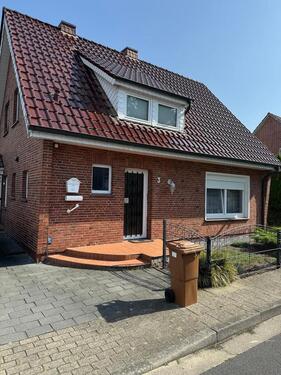 Foto - Charmantes Einfamilienhaus mit Wintergarten plus Anbau
