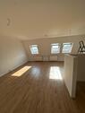 Foto - Helle 2 Zimmer Wohnung im Dachgeschoss
