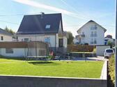 Foto - Einfamilienhaus freistehend, mit großem Außengelände