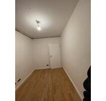 Untermiete WG-Zimmer in Wandsbek April bis September - Hamburg