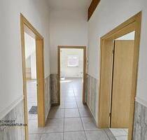 2-Zimmer-Dachgeschosswohnung mit Balkon in Reichshof-Heidberg