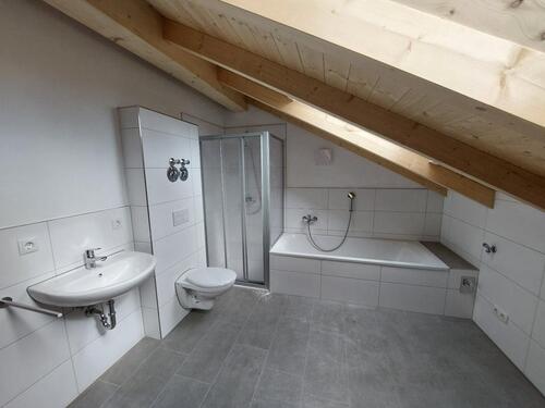 Foto - Dachgeschoßwohnung in Eichendorf zur Miete