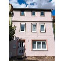 Wohnhaus Einfamilienhaus Haus - 40.000,00&nbsp;EUR Kaufpreis, ca.&nbsp; 190,00&nbsp;m&sup2; in Nottertal-Heilinger Höhen (PLZ: 99994)