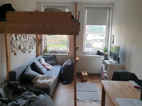 Foto - WG Zimmer, ab März 2026 frei - 290,00&nbsp;EUR Kaltmiete, ca.&nbsp; 16,00&nbsp;m&sup2;