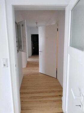 Foto - 90 qm Wohnung, frisch renoviert, ohne Balkon