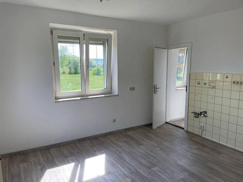 Foto - 2-Zimmer EG Wohnung - 350,00&nbsp;EUR Kaltmiete, ca.&nbsp; 63,00&nbsp;m&sup2;