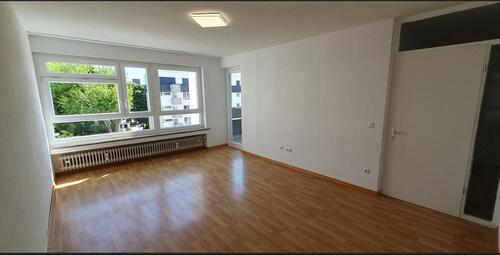 Foto - Lichtdurchflutete 2,5-Zimmer-Wohnung mit 2 Balkonen