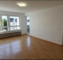 Lichtdurchflutete 2,5-Zimmer-Wohnung mit 2 Balkonen - München Hadern Lichtdurchflutete 2,5-Zimmer-Wohnung mit 2 Balkonen - München Hadern