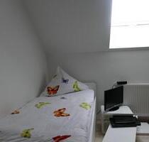 Wunderschönes möbliertes Zimmer mit sep. Küche, Dusche WC - Wertheim