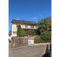 Seelbach- Familienhaus mit Garten, 2 Terrassen & Garage im Grünen