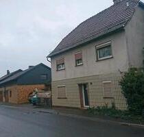 Wohnhaus 2 Etagen - 180.000,00&nbsp;EUR Kaufpreis, ca.&nbsp; 200,00&nbsp;m&sup2; in Lichtenfels (PLZ: 96215)