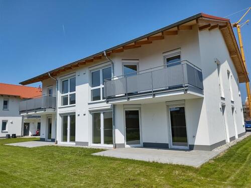 Foto - 3-Zimmer-Wohnung im 1. OG - 945,00 EUR Kaltmiete, ca.  87,00 m²