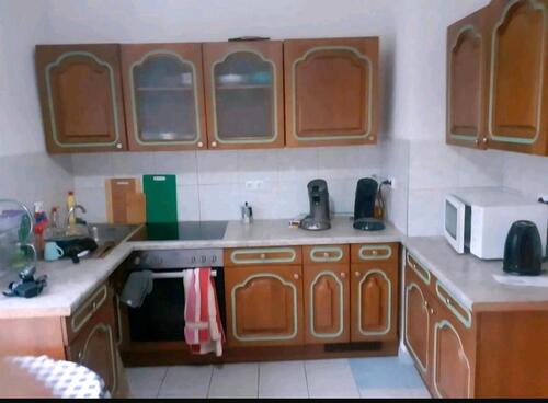 Foto - W.G Monteuren, Studenten Zimmer Billiger können Sie nicht wohnen.