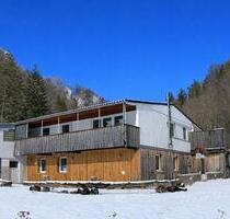 Vielseitiges Mehrfamilienhaus in einzigartiger Naturlage - Bärenthal