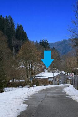 Foto - 6.5 Zimmer Mehrfamilienhaus, Wohnhaus in Bärenthal