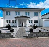 Moderne möblierte DHH in Vreden zu vermieten – mit Garten