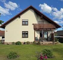 Zweifamilienhaus mit großem Grundstück zwischen Seen und Ostsee - Grabowhöfe