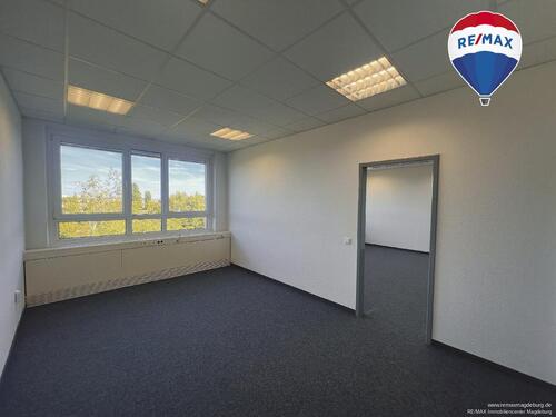 Foto - Modernes Büro in Magdeburg – Praktische Raumaufteilung in verkehrsgünstiger Lage