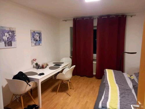 Foto - Ruhige Singlewohnung- 1 Zimmer - 25 m2 - 2OG - mit Pantryküche
