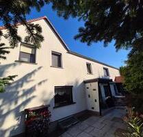 Charmante Doppelhaushälfte mit wunderschönem Garten - Meißen