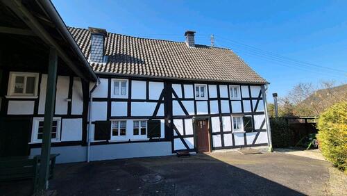 Foto - 4 Zimmer Einfamilienhaus zum Kaufen in Windeck