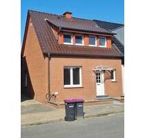 Neuvermietung nach Renovierung - 1.000,00&nbsp;EUR Kaltmiete, ca.&nbsp; 101,00&nbsp;m&sup2; in Steinfurt (PLZ: 48565)