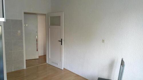 Foto - 1.5 Zimmer Wohnung 1OG Zentral ab Sofort