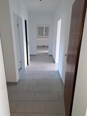 Foto - In Waltrop! Renovierte 3,5-Zimmer-Wohnung(87 m²) mit Balkon 1. OG