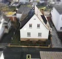 Vielseitiges Zweifamilienhaus in Wetzlar - Provisionsfrei