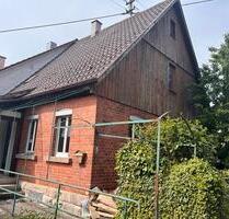 Zu vermieten: Gewerbe Praxis Laden Büro (bevorzugt Friseur) - Sachsenheim