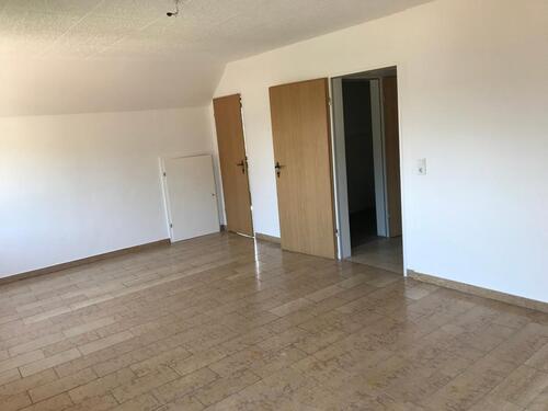Foto - 3.5 Zimmer Dachgeschoßwohnung zur Miete in Weitefeld