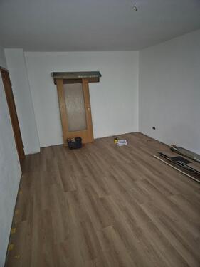 Foto - 2-Zi. Wohnung, Terrasse & Kernsanierung (Rgb.-Sallern) ab 1.4