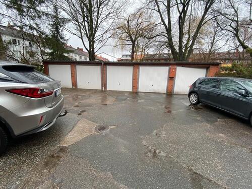 Foto - Garage im abgeschlossenen Hinterhof beim Städtischen Krankenhaus