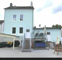 Bezugsfertiges freistehendes Einfamilienhaus mit Garage - Mechernich