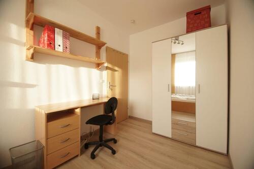 Foto - WG Zimmer in Jena Winzerla - 400,00&nbsp;EUR Kaltmiete, ca.&nbsp; 85,00&nbsp;m&sup2;