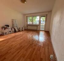 Zu vermieten, drei Zimmer, Küche, Bad Balkon, Bad frisch saniert - Leverkusen Opladen