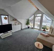 Helle 3-Raum-Dachgeschosswohnung mit Balkon & Grünblick - Leinefelde-Worbis