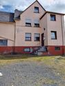 Foto - Freistehendes Einfamilienhaus mit Nebengebäude