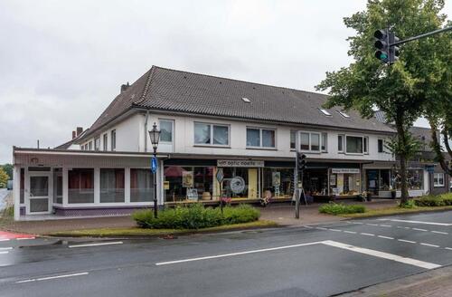 Foto - Großzügige 7 Zimmer Wohnung in Zentraler Lage - Jetzt zur Miete