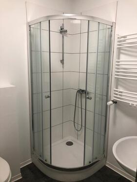 Foto - Ein Zimmer Küche Bad zu sofort frei