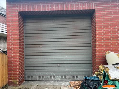 Foto - Große Garage ideal für Caravan Wohnwagen, große Fahrzeuge