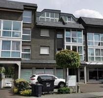 Wintergarten inklusive! Helle 2-Zimmer-Wohnung in Köln-Wahn mit perfekter Anbindung.