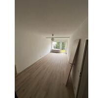 renovierte 2 - ZKB Wohnung - 680,00&nbsp;EUR Kaltmiete, ca.&nbsp; 60,00&nbsp;m&sup2; in Dieblich (PLZ: 56332)