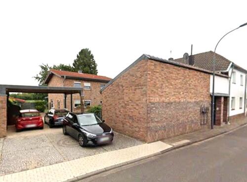 Foto - Mehrgenerationenhaus mit zwei Wohnhäusern + großem Grundstück